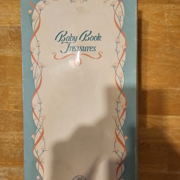 Baby Book Treasures by Edwin M. Knowles Porcelain Baby Doll named Elizabeth's Ho - Picture 4 of 7